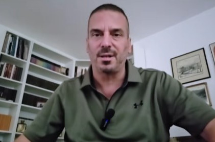 Piper pita tužioca: "Da li osećate odgovornost zbog smrti policajca?" VIDEO
