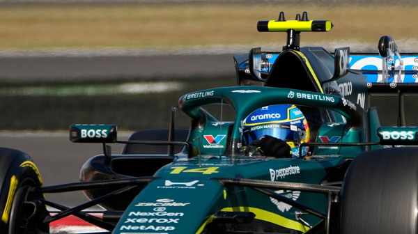 Aston Martin "drhti" pred Mađarsku – ako plan ne uspe, Alonso odlazi?