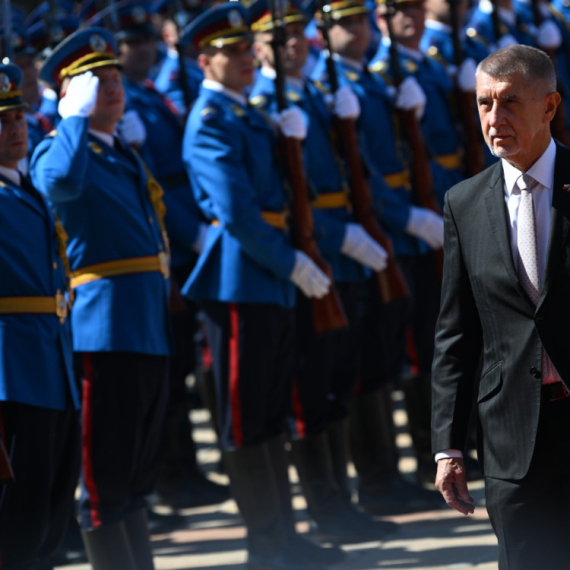 Premijer Češke Andrej Babiš u poseti Beogradu; Svečani doček ispred Palate Srbija