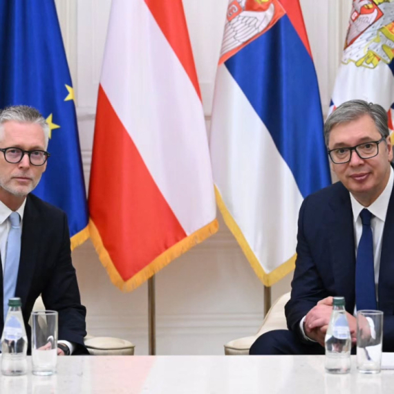 Vučić primio u oproštajnu posetu ambasadora Austrije: "Cenim angažovanje ambasadora Ebnera i otvoren pristup"