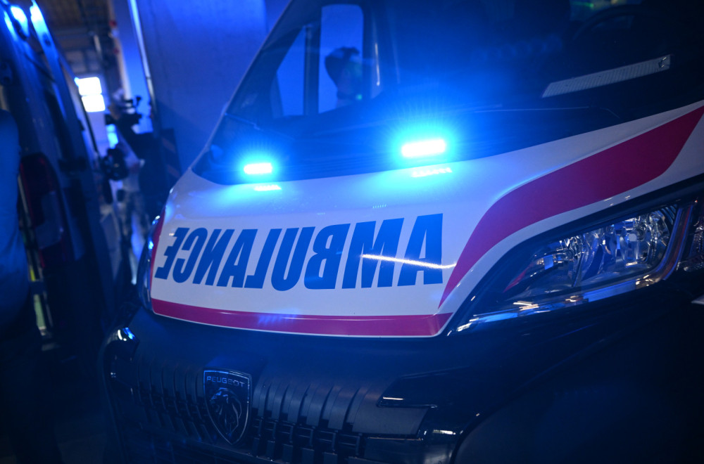 Teška nesreća u blizini Perleza: Vozač automobila stradao, dve osobe završile u bolnici
