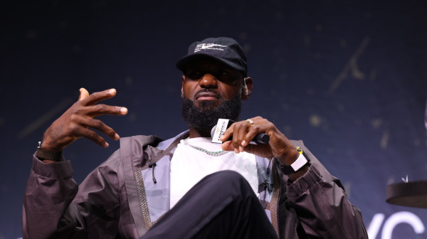 Oglasio se Lebron posle (ne)verovatnih vesti VIDEO