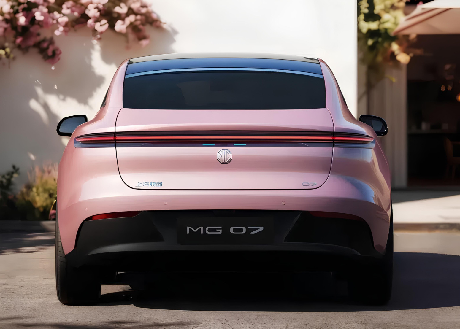 Debitovao novi MG 07: Fastback limuzina sa električnim i plug-in hibridnim pogonom FOTO