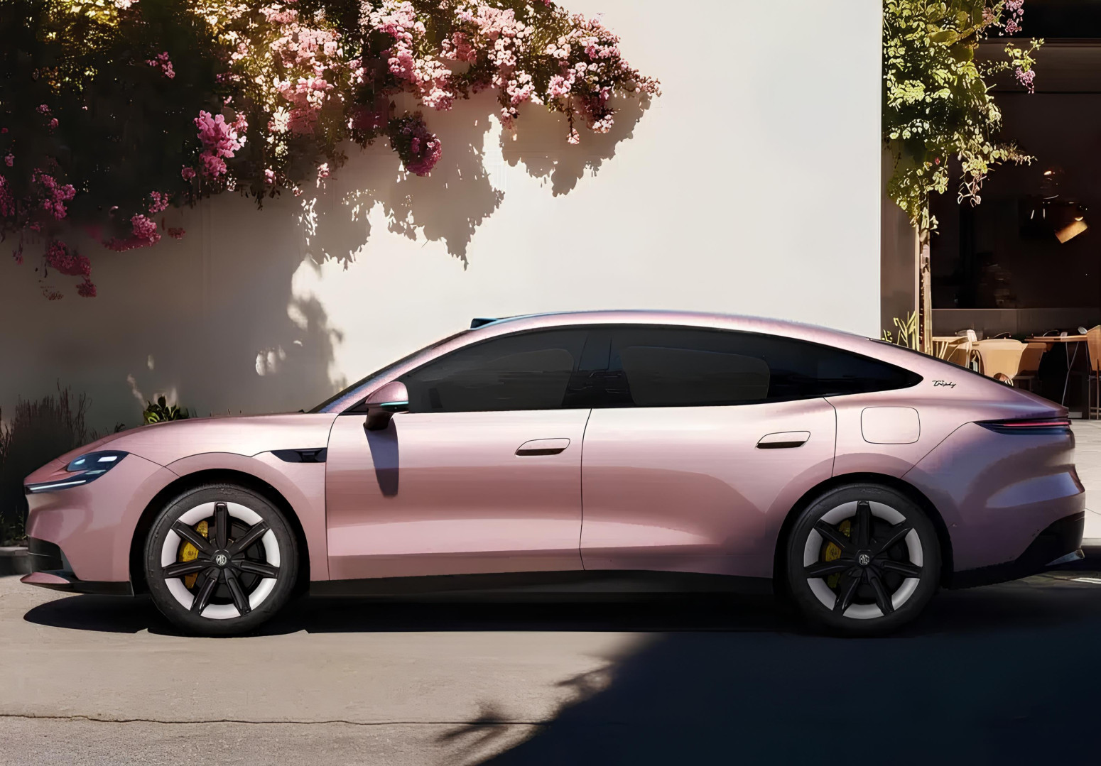 Debitovao novi MG 07: Fastback limuzina sa električnim i plug-in hibridnim pogonom FOTO