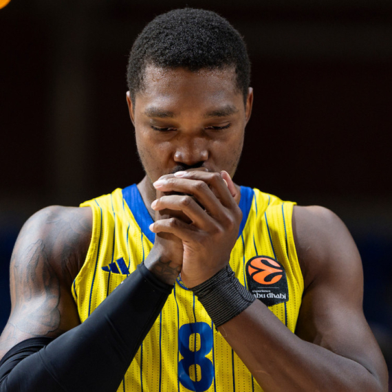 "Bomba" – Loni Voker može u Partizan!