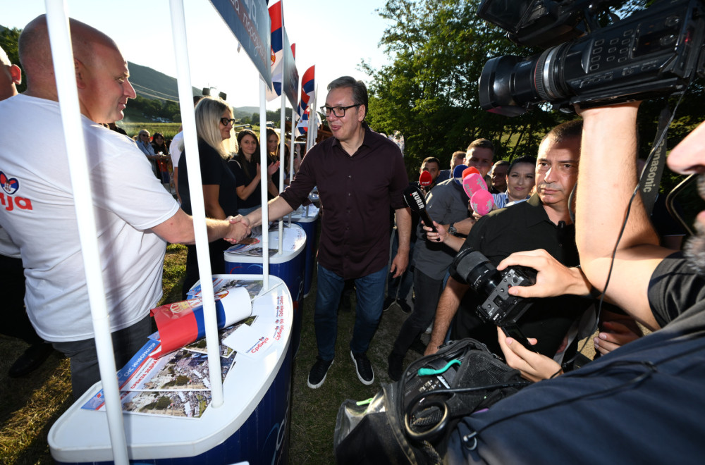Vučić najavio početak projekata: U planu tunel ispod Kadinjače, rekonstrukcija ZC Užice...