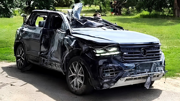 Najizdržljiviji SUV? Volkswagen preživeo ono što bi uništilo većinu automobila VIDEO