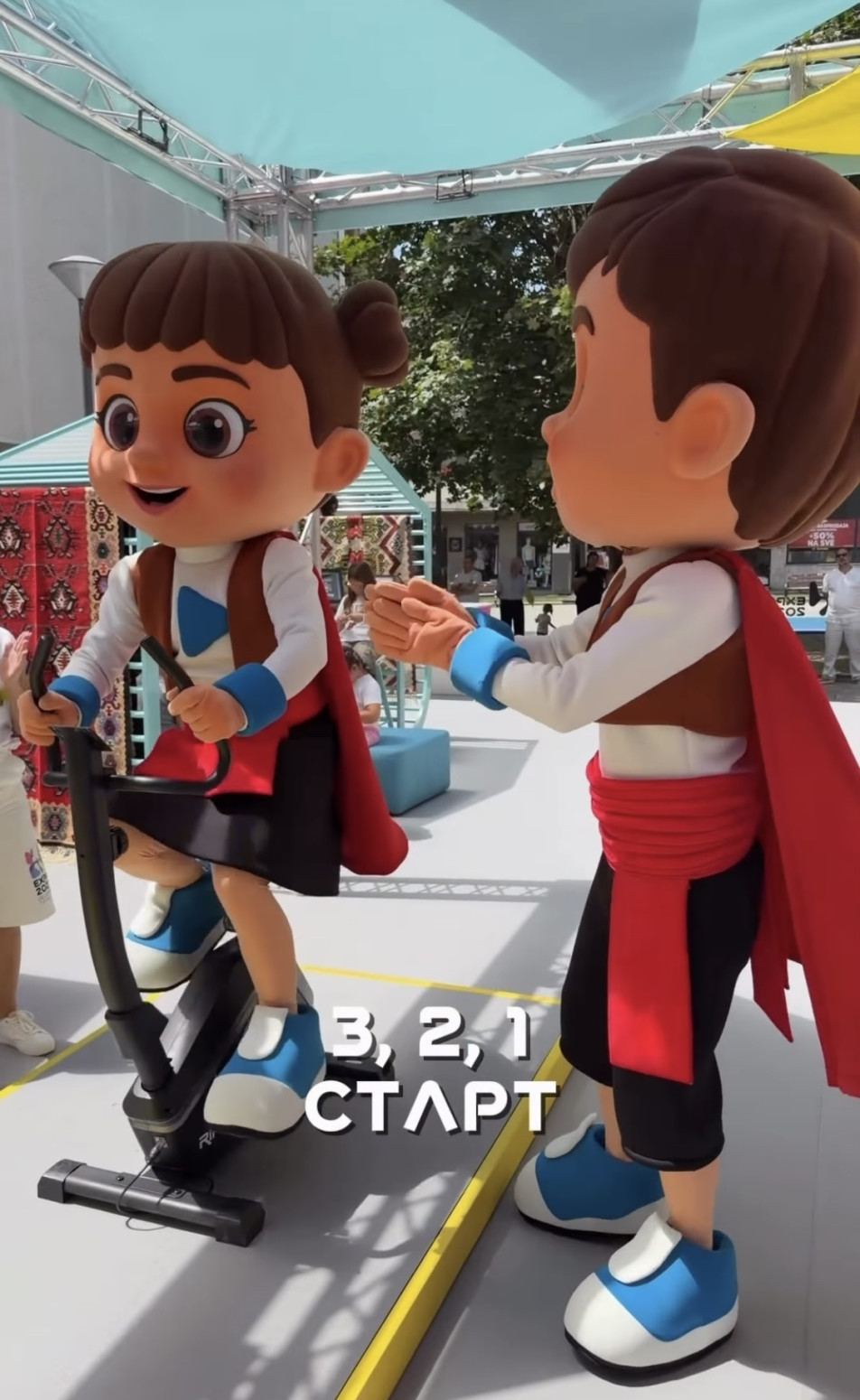 Paviljon igre razigrao Vranje: Pesma, igra i osmesi obeležili EXPO karavan FOTO/VIDEO