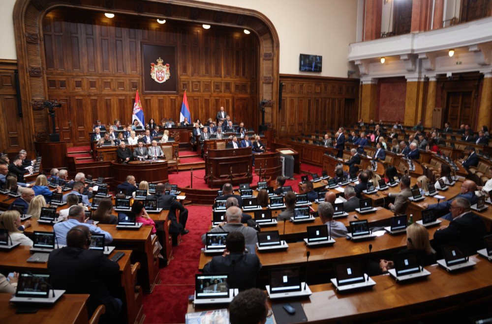 Vanredno zasedanje Skupštine od 24. avgusta: Na dnevnom redu 59 tačaka