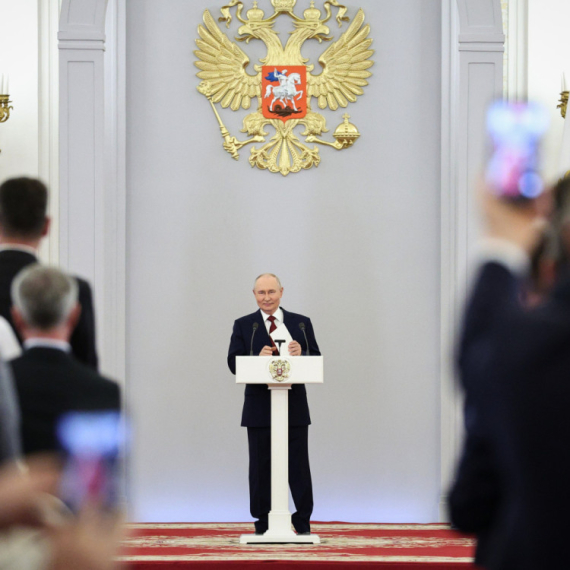 Putin: "Sve za pobedu..." VIDEO