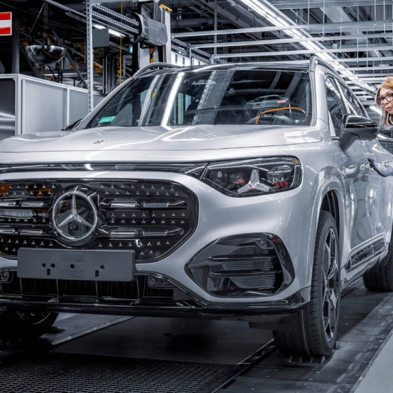 Nemačka gubi, Mađarska dobija: Mercedes ulaže milijarde tamo gde je rad jeftiniji