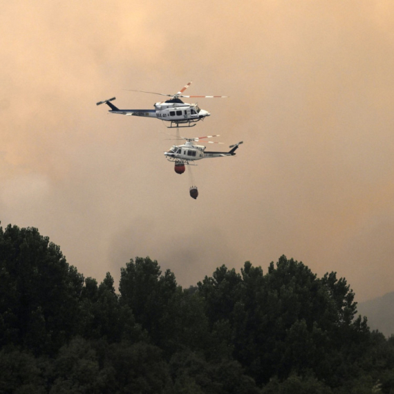 Srbija ponudila helikopter za gašenje požara u Španiji; Uskoro se priključuje