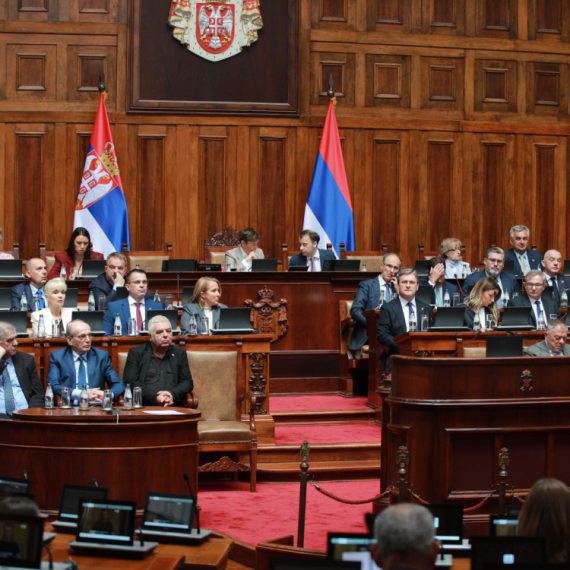 Narodna skupština izglasala poverenje Vladi Srbije; Predlog opozicije pao u vodu