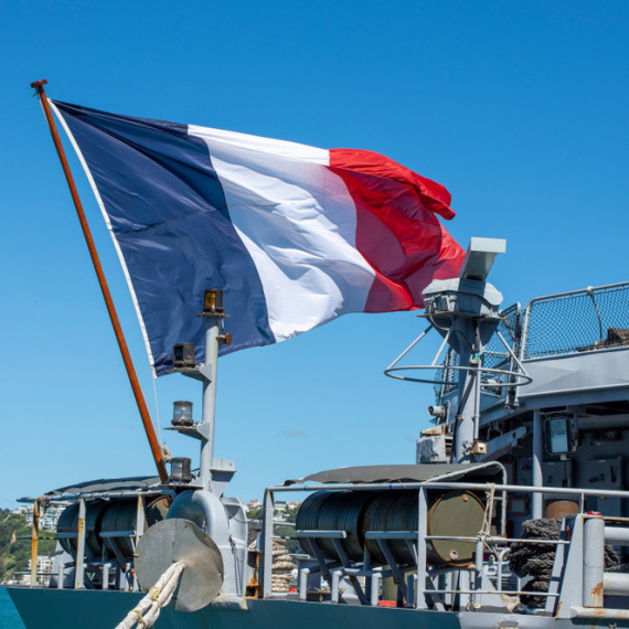 French warship opens fire in the La Manche; Boat carrying British lawmaker targeted VIDEO