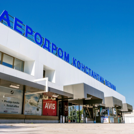 Aerodrom "Konstantin Veliki" dobio 256 parking mesta: Do terminala iz centra Niša za 10 minuta