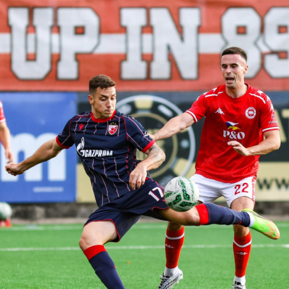 Zvezdi niko tako ne leži kao oni