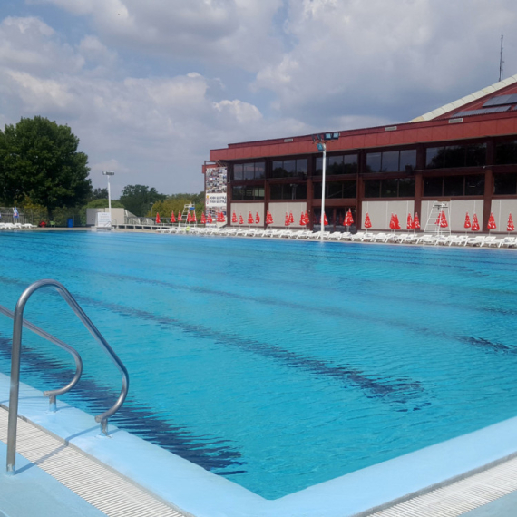 Velika transformacija "11. aprila": Otvoreni bazen dobija balon, a kompleks potpuno nove sadržaje