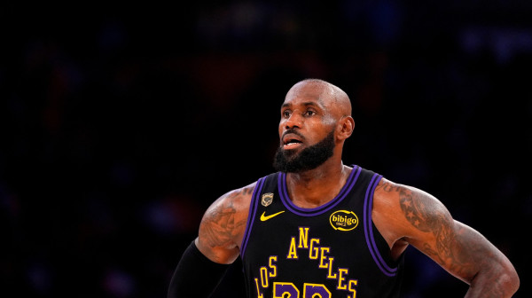 Lebron odbio znatno bogatiju ponudu Klipersa – novac nije bio presudan