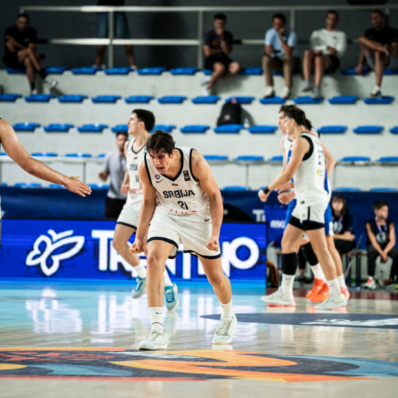 Srbija ostala bez igrača i selektora, pa ispala sa Evrobasketa!