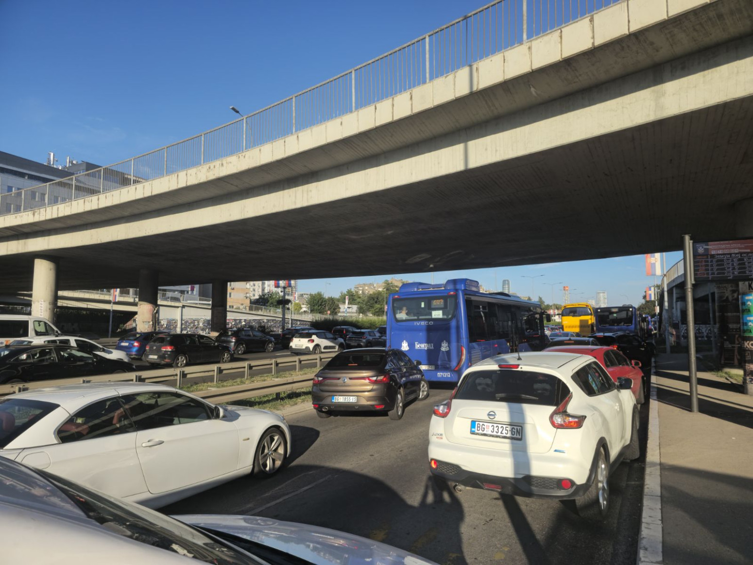 Teška nesreća na Gazeli; Formirale se ogromne kolone FOTO