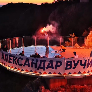 SNS u Čačku objavio snimak sa vidikovca "Kablar": "Odavde se najbolje vidi da Srbija pobeđuje" VIDEO