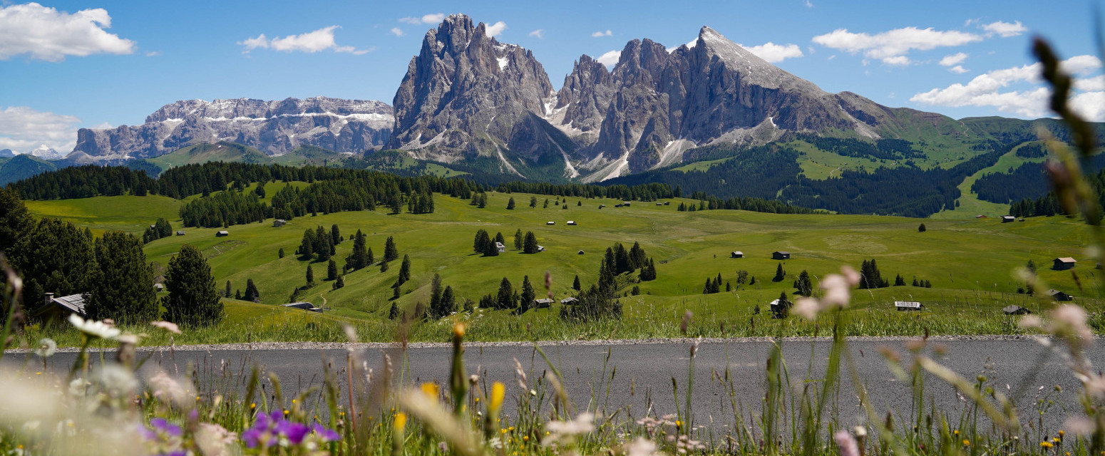 Tri vrha pod opsadom turista: Gužve na Dolomitima, lokalci besni zbog "napada" VIDEO