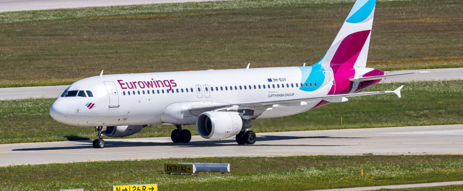 Grom udario u avion sa 106 putnika