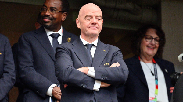 I politički udar na prvog čoveka FIFA: "On je pogrešan čovek!"