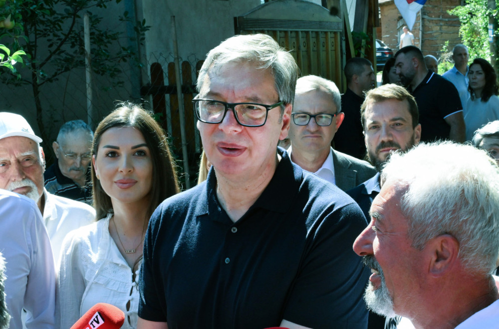Vučić najavio veće plate od 15 do 20 odsto za lekare u ruralnim sredinama