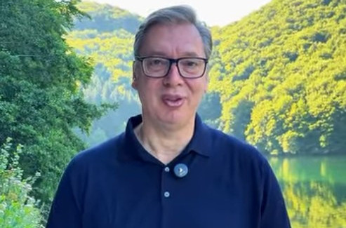 Vučić iz Republike Srpske: Napredak ekonomije ključan za razvoj; "Srbiji najpotrebniji mir i stabilnost"