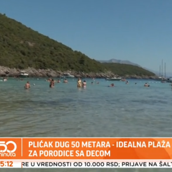 Ova plažu zovu "crnogorski Maldivi" : Plićak dug čak 50 metara VIDEO