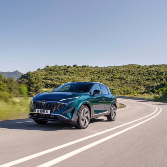 Ovaj električni Nissan prešao je skoro 2.000 km sa jednim rezervoarom!