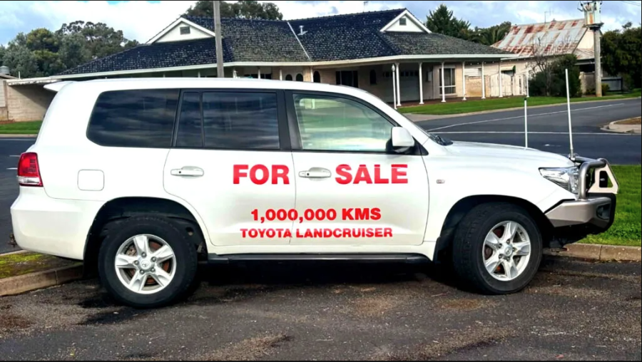 Prešao 999.999 kilometara automobilom – sad ga prodaje na aukciji