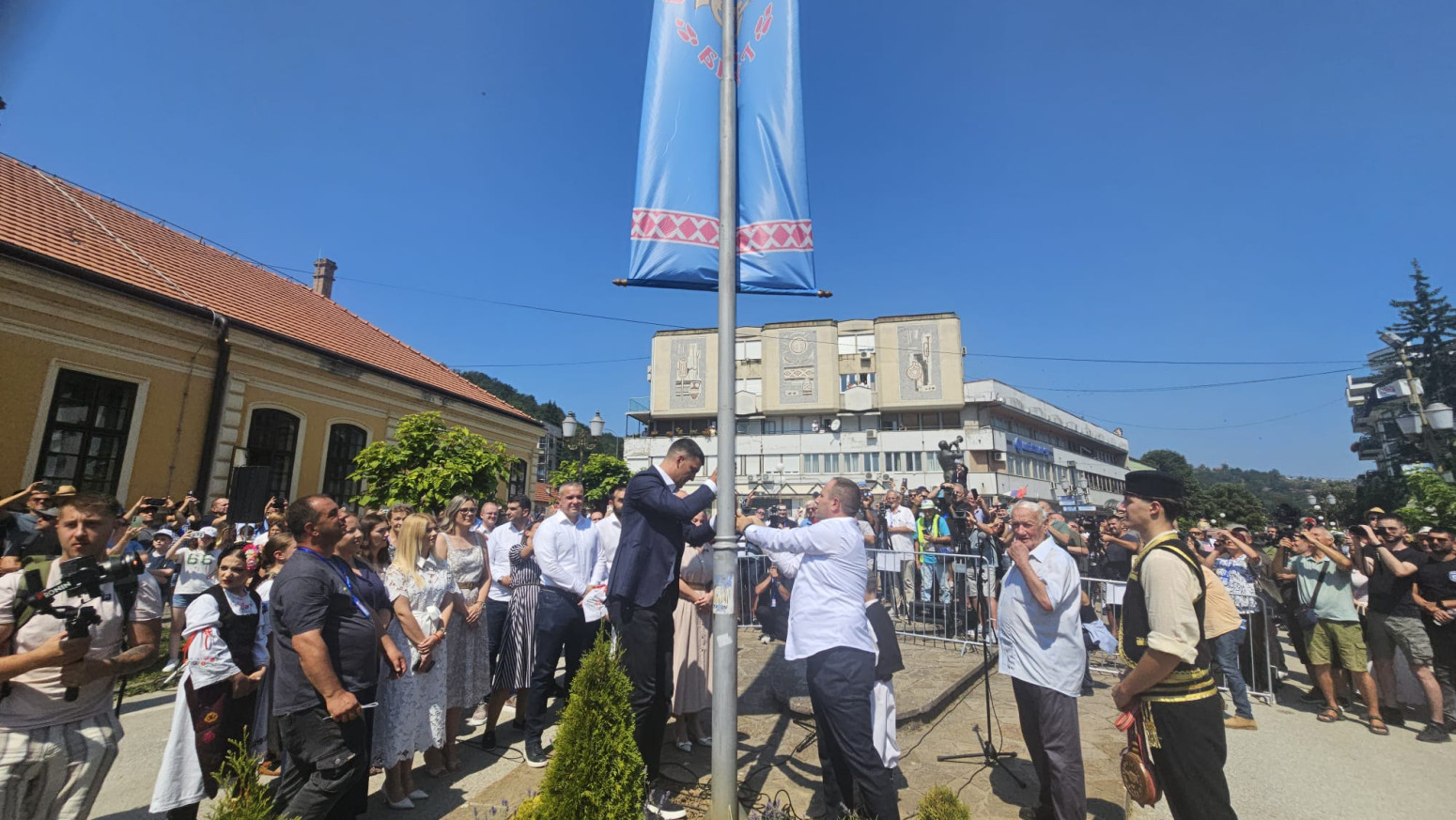 Guča je na nogama; Otvoren 65. Sabor trubača FOTO