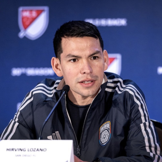 Lozano na pozajmici u Galaksiju