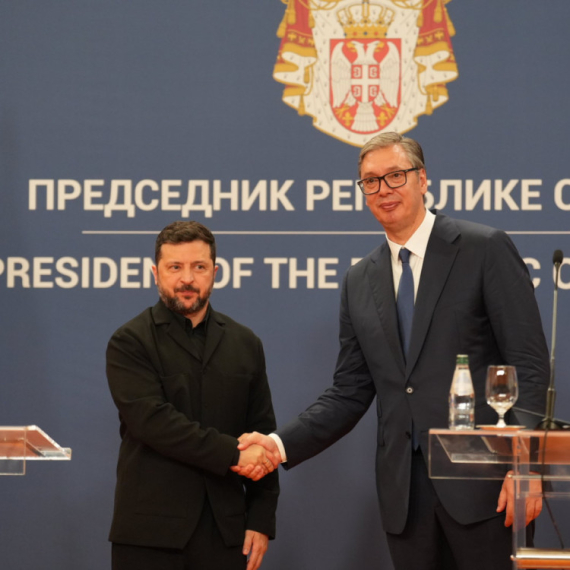 Hrvati kukaju zbog Zelenskog: Boli ih što Vučić vodi politiku u interesu Srbije