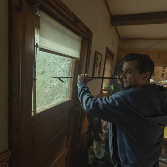 Novi horor na Netflixu podelio kritičare: "Priča ide u neočekivanom smeru, potpuno zbunjuje " VIDEO/ANKETA
