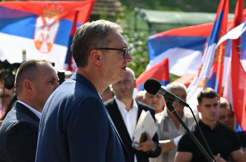 Vučić saopštio dobre vesti: "Neće biti gašenja fabrike, 'Milan Blagojević' će još dugo raditi"