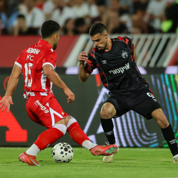 Hapoel vodi – Stanković isključen, Zvezda u problemu