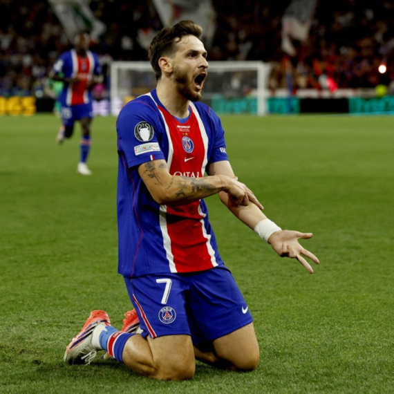 Nema leka za Kvaracheliju – čudo kako PSŽ nije primio gol VIDEO