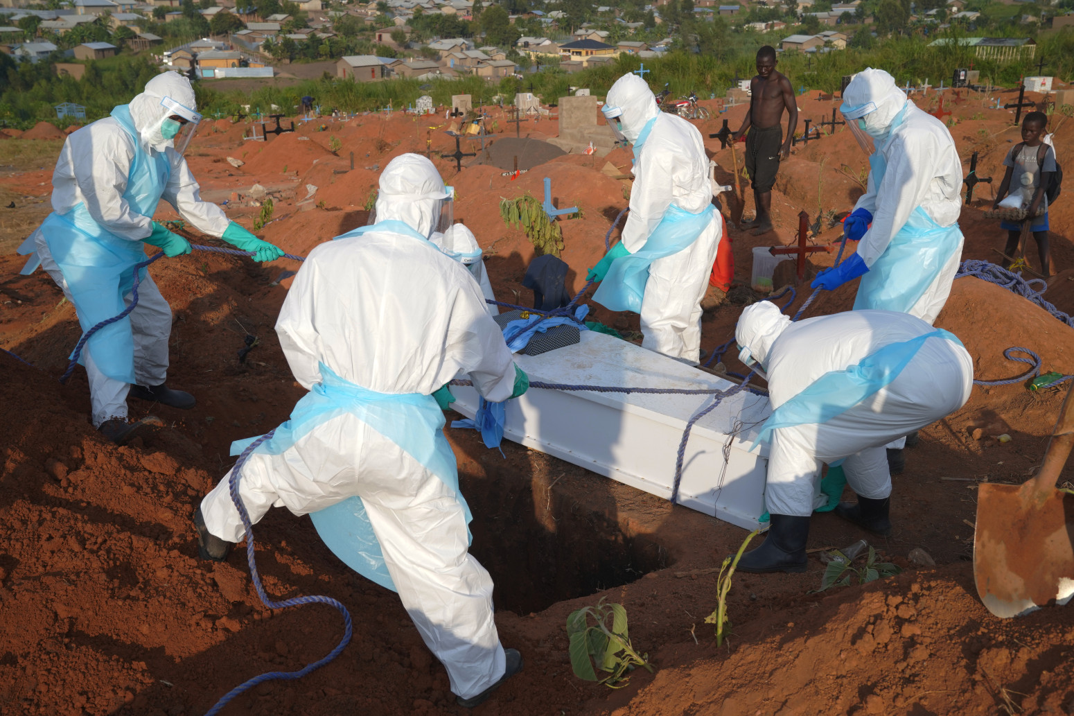 SZO: Ebola može da bude stavljena pod kontrolu za tri meseca