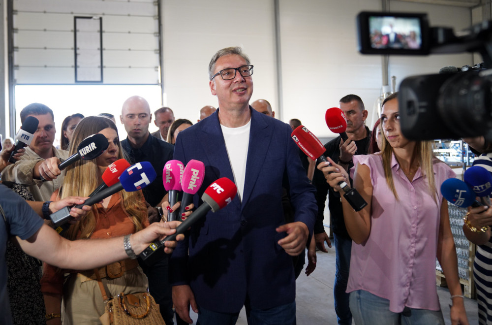 Vučić najavio ulaganja u Ćupriji: "Rekonstrukcija internističke klinike do marta, ulažemo u industrijsku zonu"