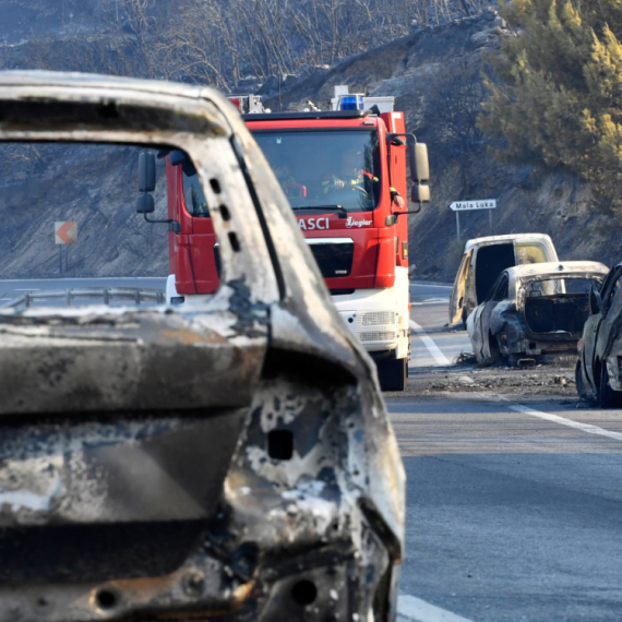 "Armagedon"; Kao u ratnoj zoni – grad u Hrvatskoj spaljen, svuda je garež FOTO/VIDEO