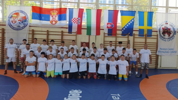 Kragujevac domaćin međunarodnog kampa za rvače