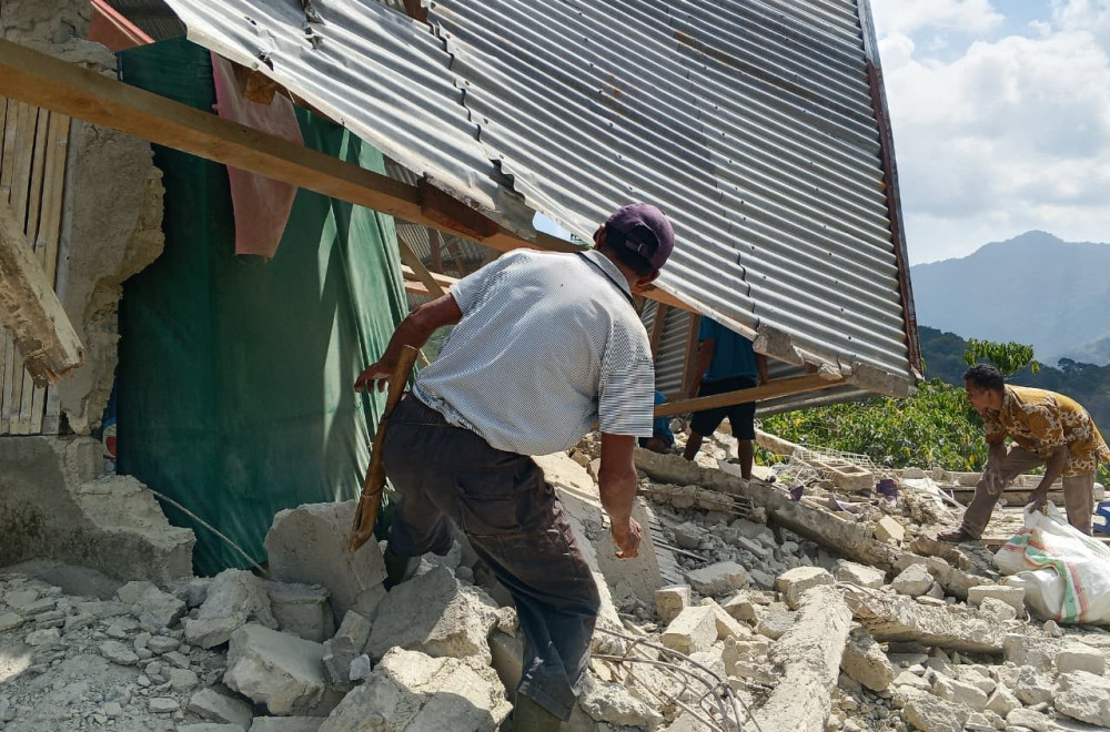 Raste broj mrtvih u razornom zemljotresu; Šteta je ogromna, 2.000 ljudi evakuisano FOTO/VIDEO