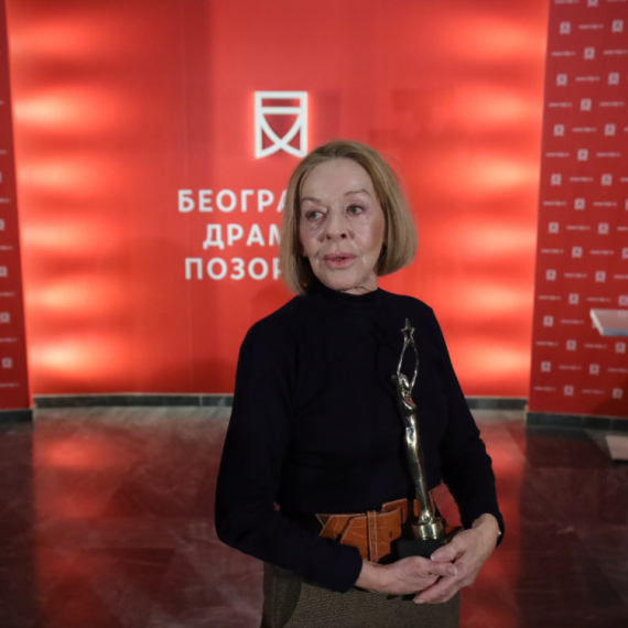 Preminula Milena Zupančić: Pamtićemo je po ulozi u filmu "Cveće u jesen" FOTO
