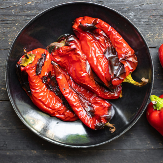 Pravi način zamrzavanja pečenih paprika: Ne gube ukus i ne zauzimaju puno u zamrzivaču