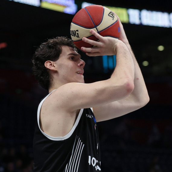 Partizan se rastao sa talentovanim košarkašem