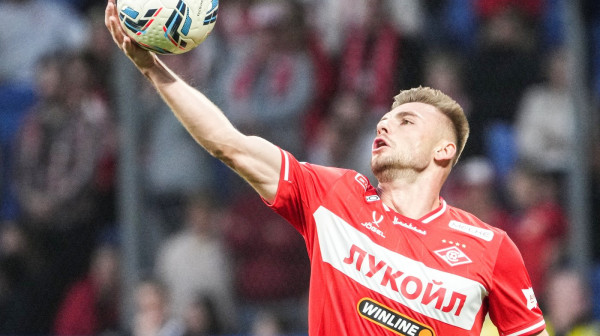Zvezda našla još jednog levog beka
