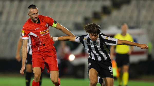 Partizan propustio šansu – Radnički napada